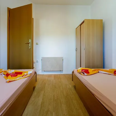 Kulas Apartmán Novi Vinodolski