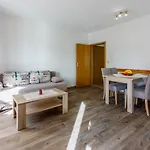Kulas 아파트 *